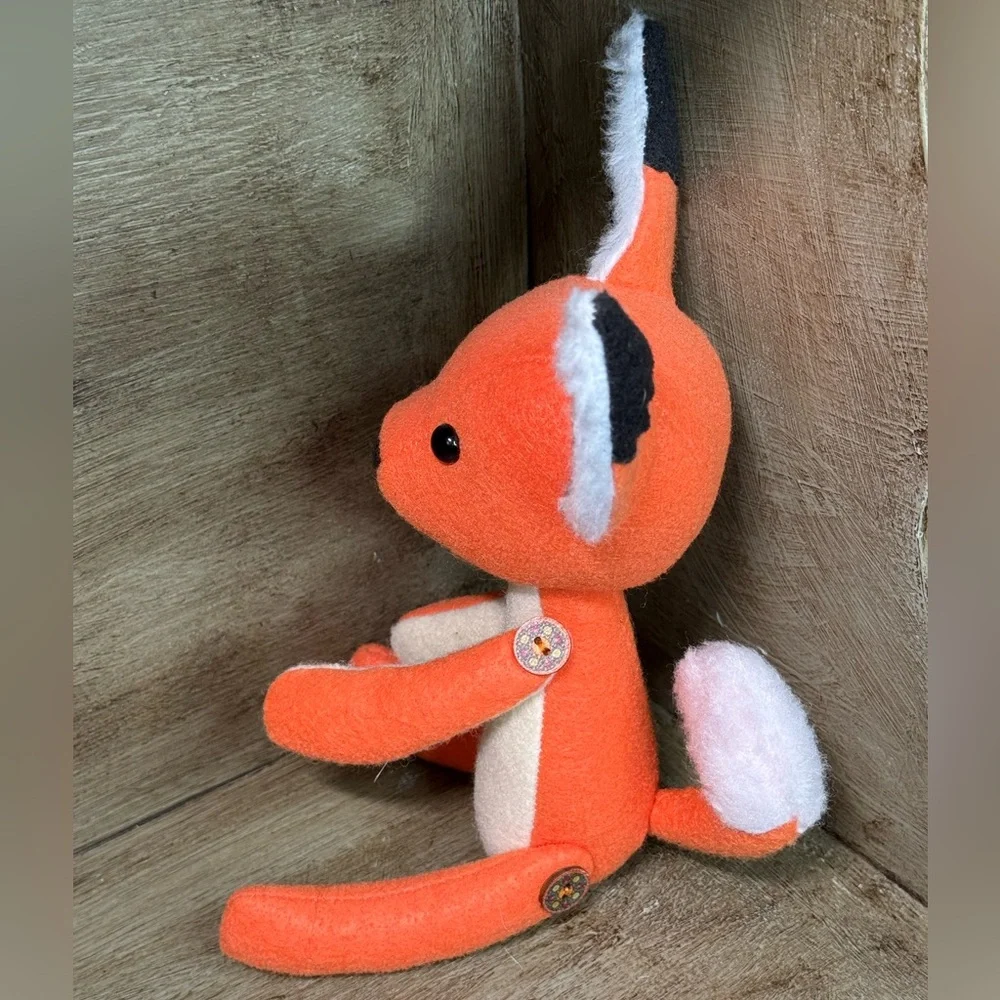 🦊✨ Handmade Woodland Fox Plush – Button-Jointed and Full of Charm! 🍂🧵 - Picture 2 of 6
